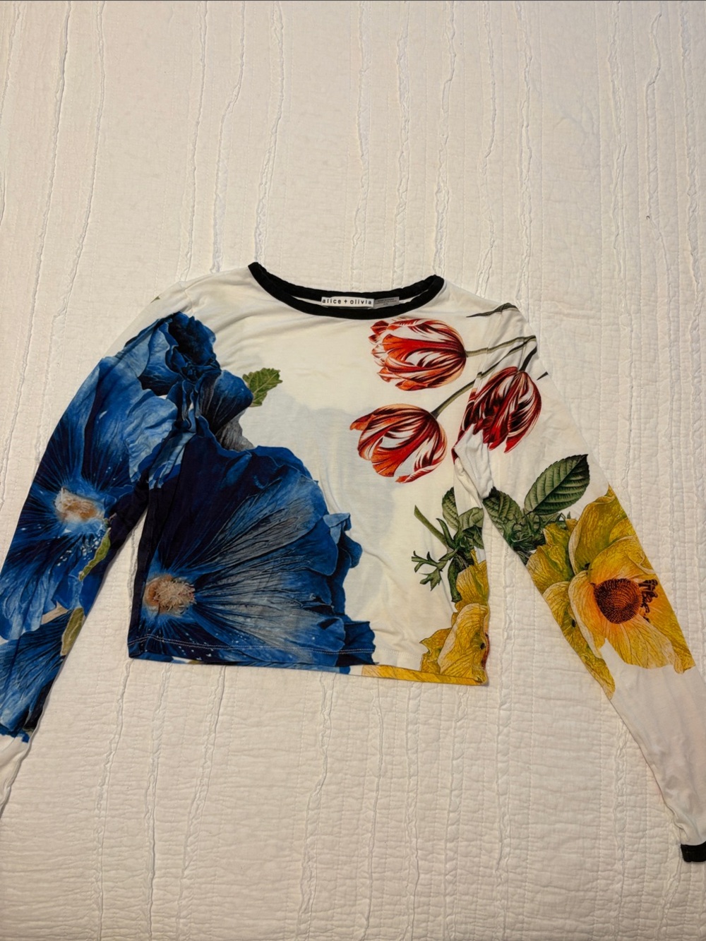 Alice + Olivia Cropped Floral Long Sleeve Tee in White, Blue, Red, Yellow
